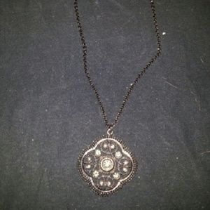 Express Antique Style Necklace
